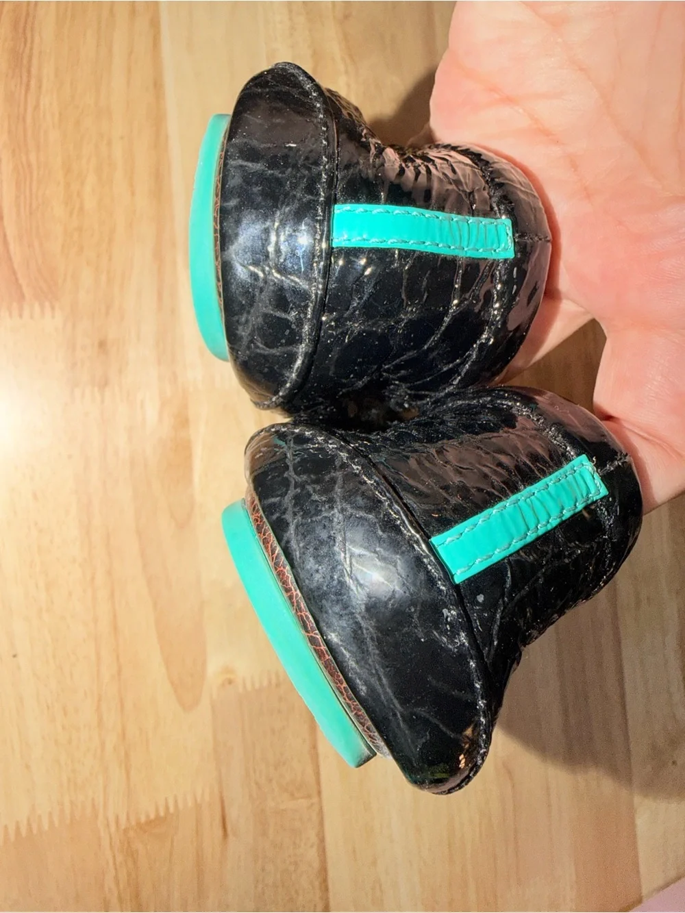Tieks Patent Black